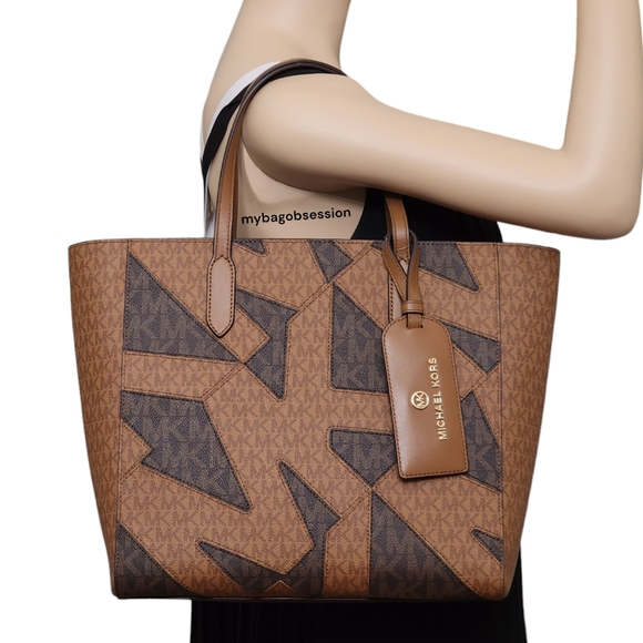 Michael Kors Sinclair Logo LG Tote Brown - Picture 1 of 8